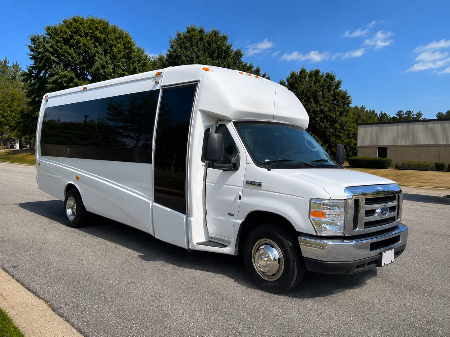 employee shuttle buses for palm coast businesses and office parks
