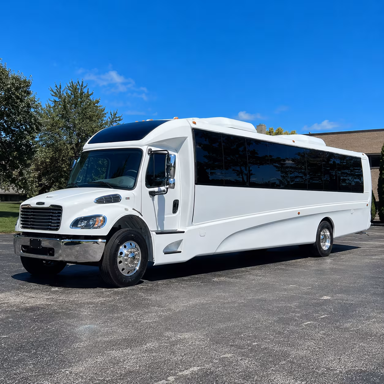 palm coast 28 passenger minibus